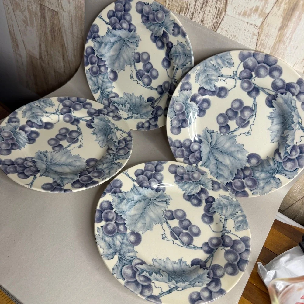 Pier 1 Vineyard Earthenware Salad Dessert Plates Set of 4 Blue Grapes England